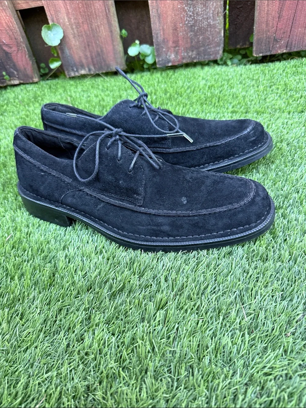 Hush Puppies classic suede